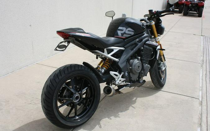 2022 Triumph 1200 RS