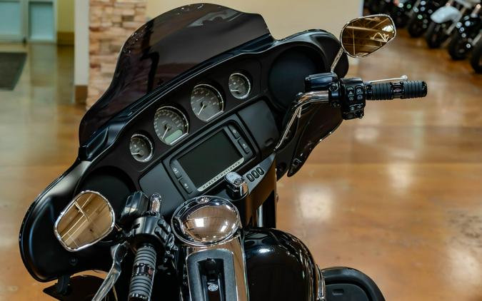 2018 Harley-Davidson Electra Glide Ultra Classic Grand American Touring FLHTCU