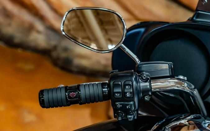 2018 Harley-Davidson Electra Glide Ultra Classic Grand American Touring FLHTCU