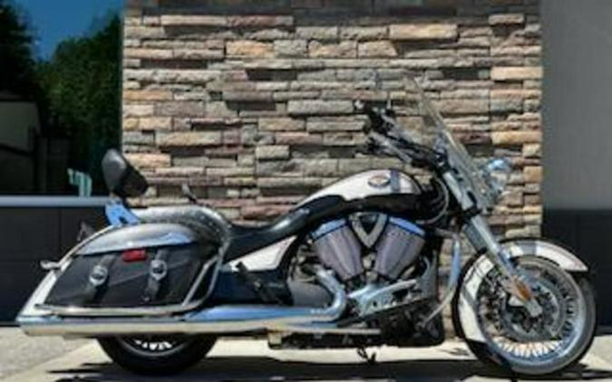 2012 Victory Motorcycles Cross Roads Classic LE