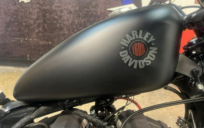 2022 Harley-Davidson Iron 883