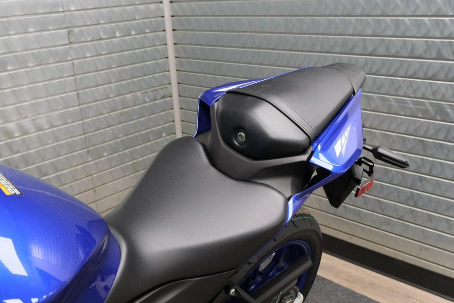 2026 YAMAHA YZFR3 ABS