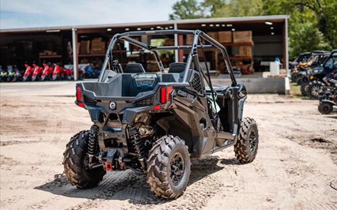 2023 Can-Am Maverick Trail DPS 700