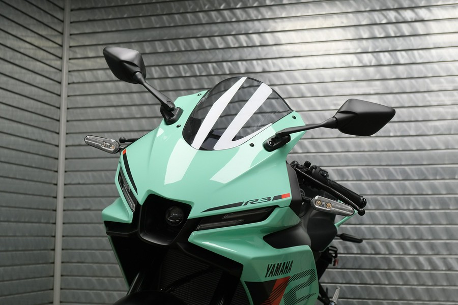 2026 YAMAHA YZFR3 ABS