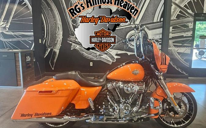 2023 Harley-Davidson Street Glide FLHXS - Special
