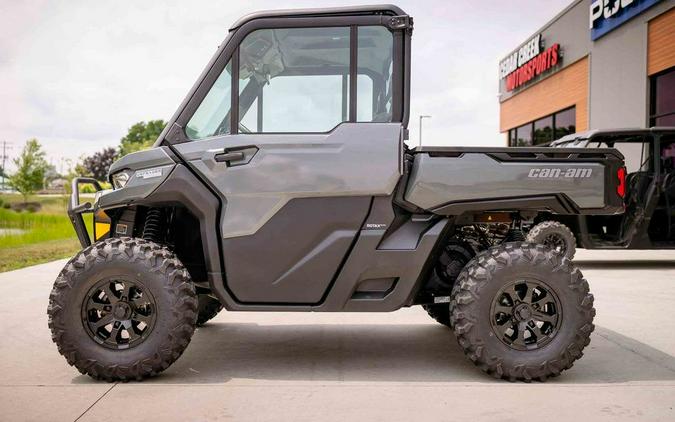 2024 Can-Am® Defender Limited HD10