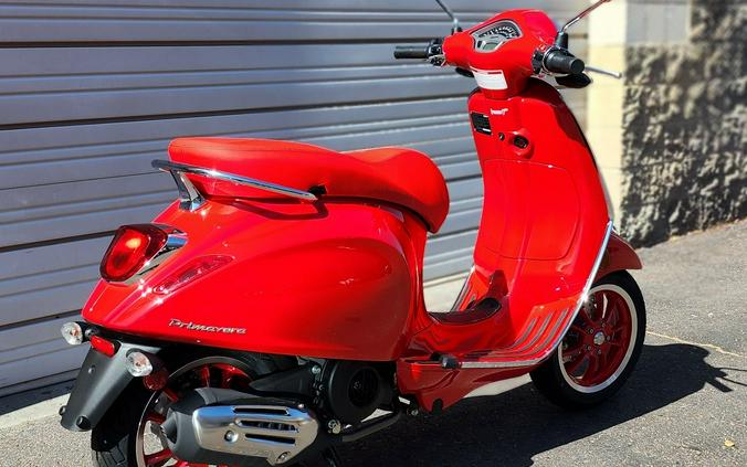 2023 Vespa Primavera 150 Red