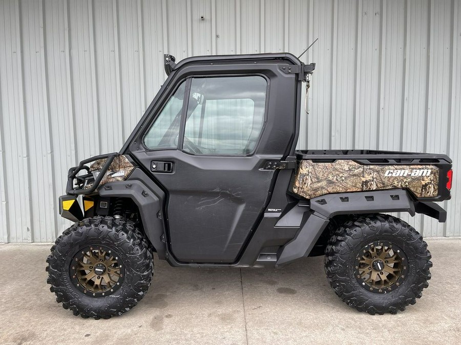 2021 Can-Am® Defender Limited HD10 Mossy Oak Break-Up Country Camo