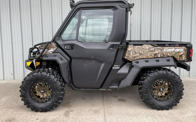 2021 Can-Am® Defender Limited HD10 Mossy Oak Break-Up Country Camo