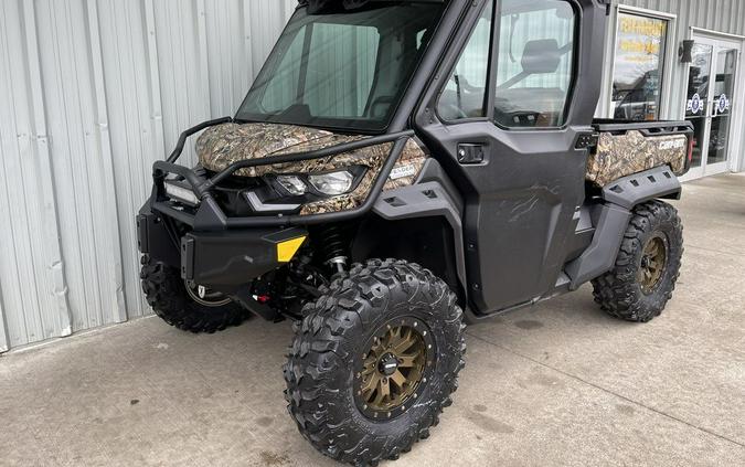 2021 Can-Am® Defender Limited HD10 Mossy Oak Break-Up Country Camo