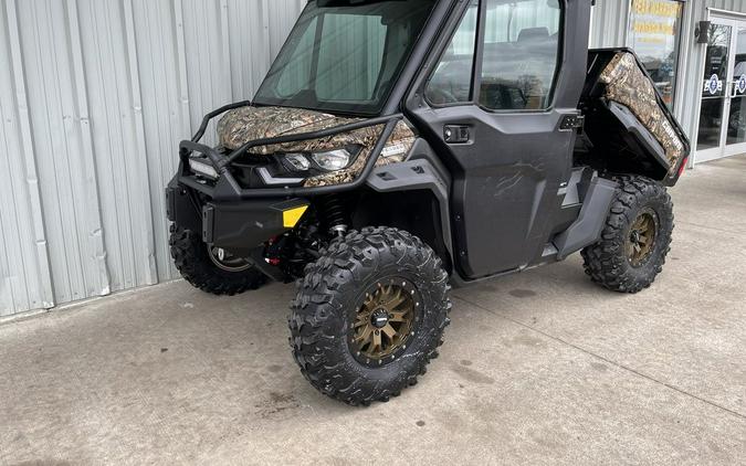 2021 Can-Am® Defender Limited HD10 Mossy Oak Break-Up Country Camo