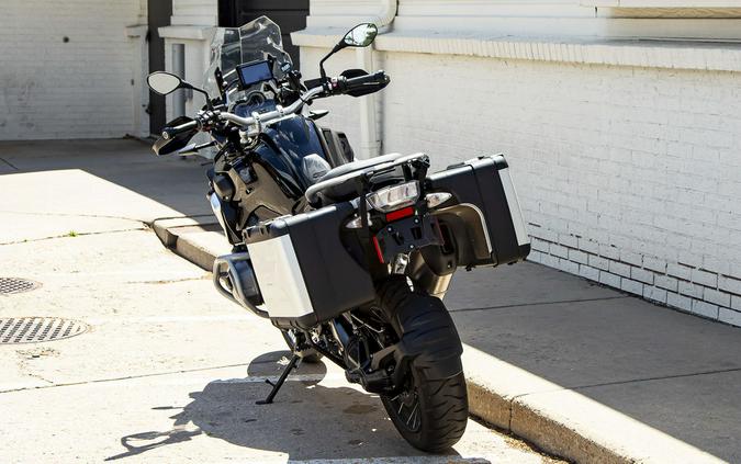 2016 BMW R 1200 GS Black Storm / Black / Agate Grey Metallic