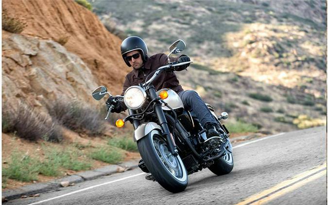 2024 Kawasaki Vulcan 900 Classic