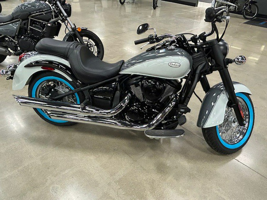 2024 Kawasaki Vulcan 900 Classic