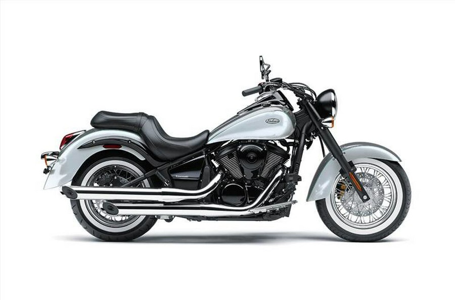 2024 Kawasaki Vulcan 900 Classic