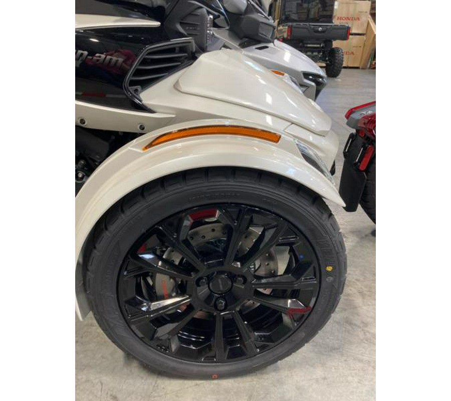 2025 Can-Am® Spyder F3-T Rotax 1330 ACE