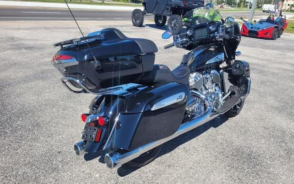2022 Indian Motorcycle® Roadmaster® Limited Black Azure Crystal