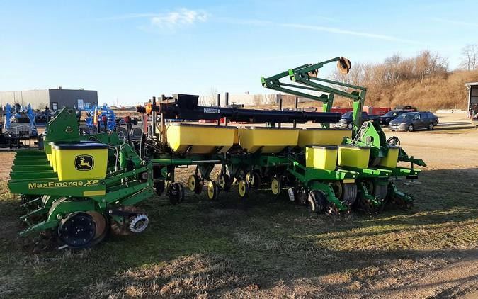 2013 John Deere 1770