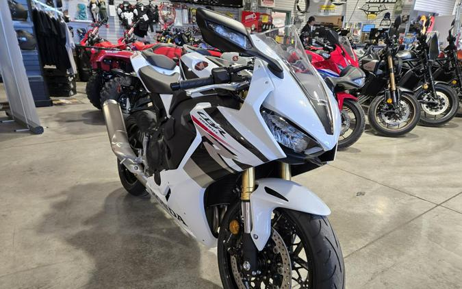 2026 Honda CBR1000RR ABS