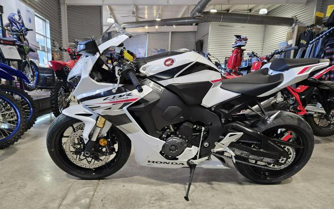 2026 Honda CBR1000RR ABS