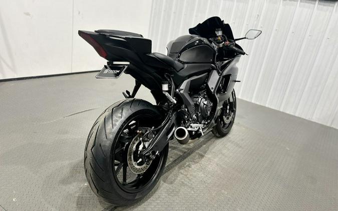 2025 Yamaha YZF-R7 R7