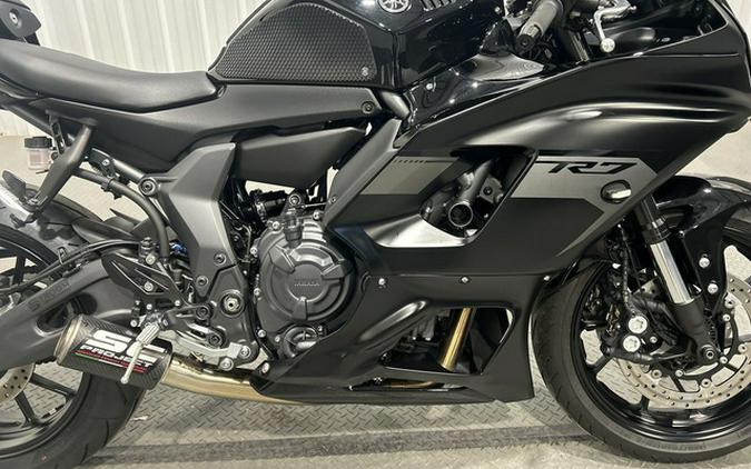 2025 Yamaha YZF-R7 R7