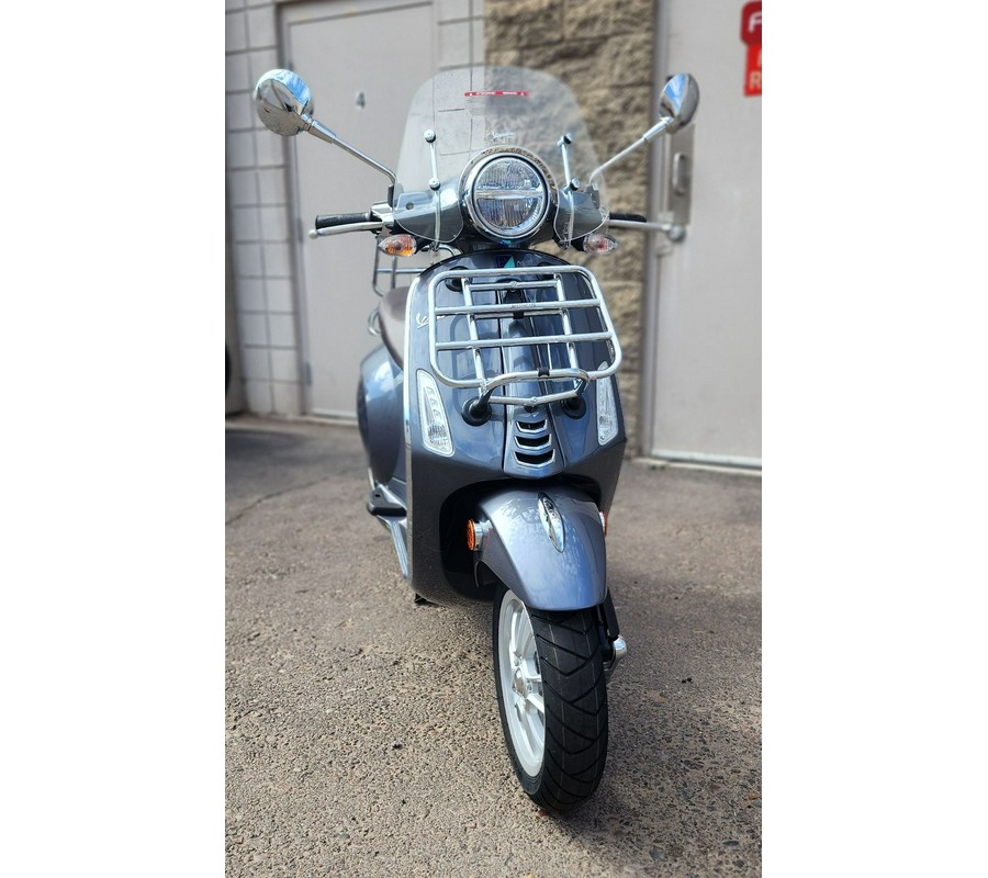 2023 Vespa Primavera 150 Touring