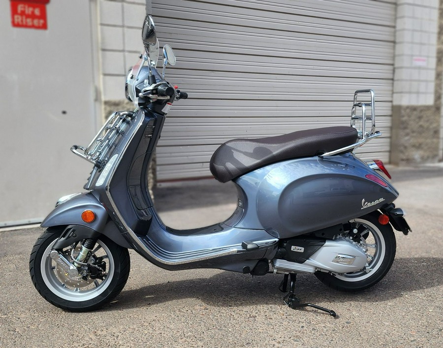 2023 Vespa Primavera 150 Touring