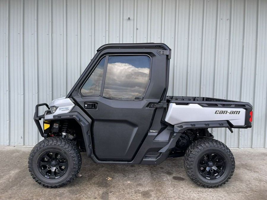 2020 Can-Am® Defender Limited HD10