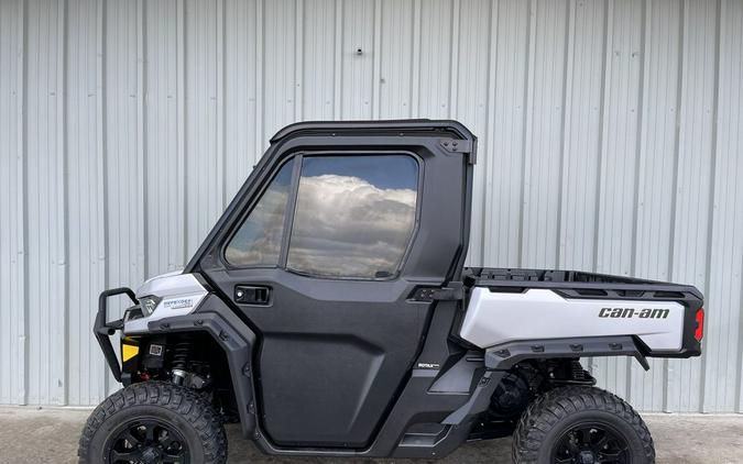 2020 Can-Am® Defender Limited HD10