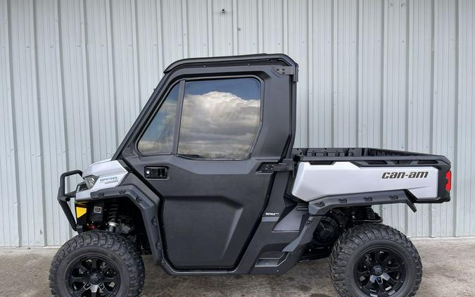 2020 Can-Am® Defender Limited HD10