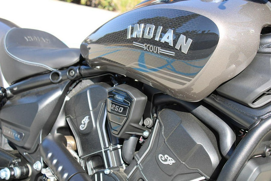 2026 Indian Motorcycle® Scout® Bobber Limited +Tech Heavy Metal Smoke