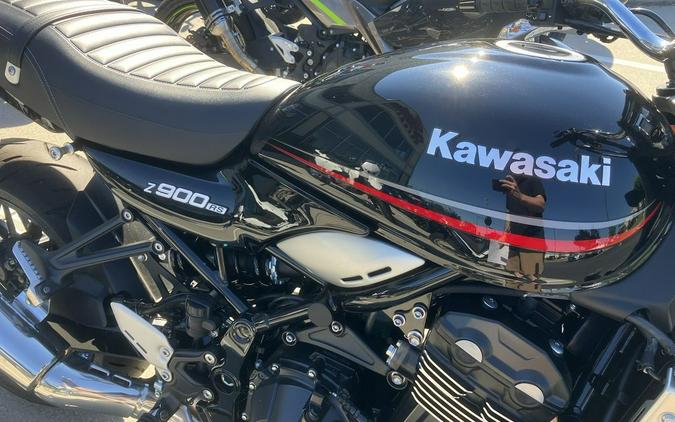 2024 Kawasaki Z900RS ABS