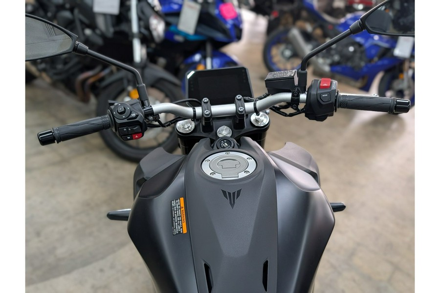 2025 Yamaha MT-07 CA