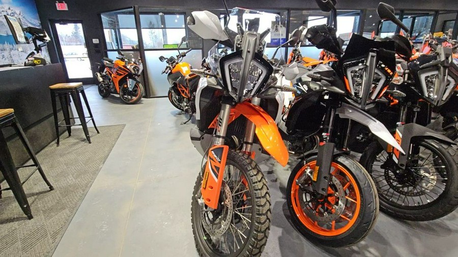 2023 KTM 890 Adventure R