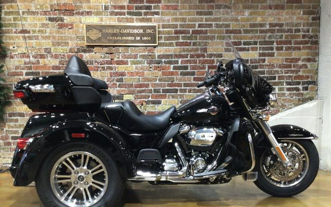 2023 HARLEY-DAVIDSON TRI GLIDE ULTRA