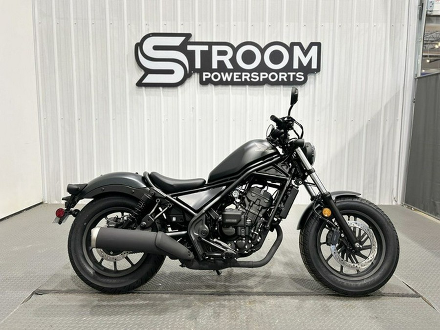 2026 Honda Rebel 300 E-Clutch