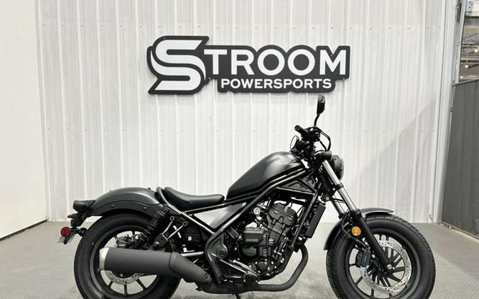 2026 Honda Rebel 300 E-Clutch