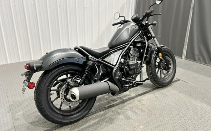 2026 Honda Rebel 300 E-Clutch