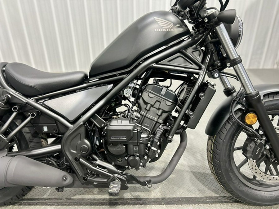 2026 Honda Rebel 300 E-Clutch