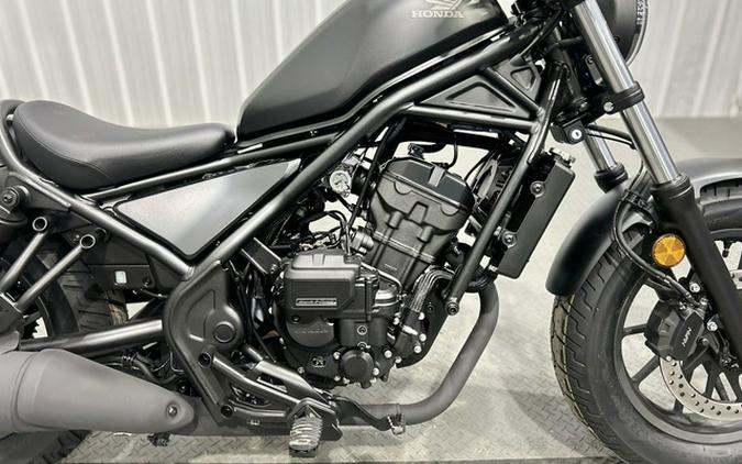 2026 Honda Rebel 300 E-Clutch