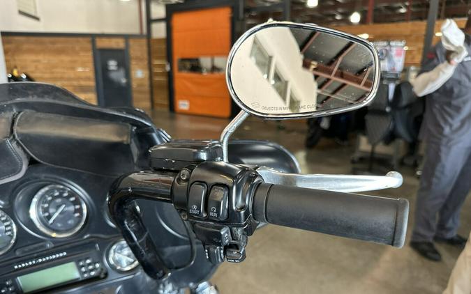 2013 Harley-Davidson® Electra Glide® Ultra Limited FLHTK