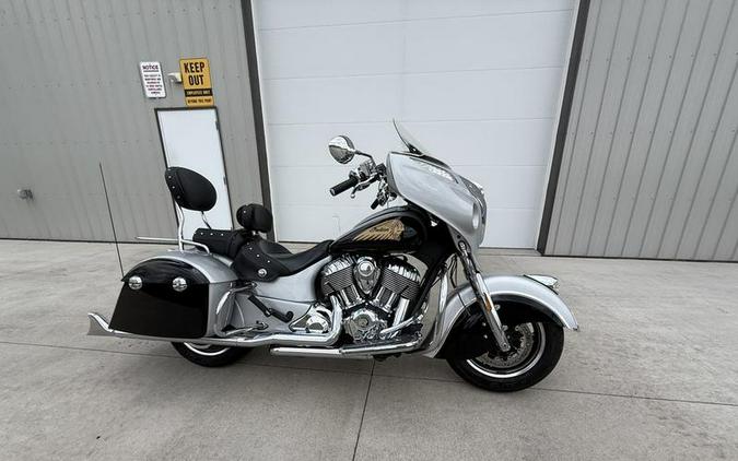 2017 Indian Motorcycle® Chieftain® Wildfire Red Over Thunder Black