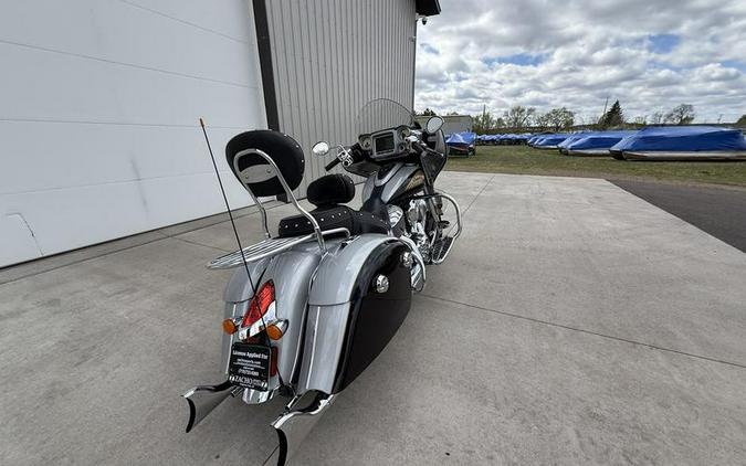 2017 Indian Motorcycle® Chieftain® Wildfire Red Over Thunder Black