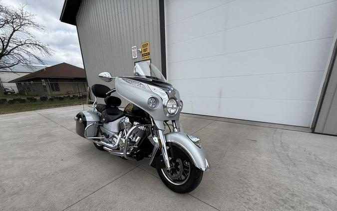 2017 Indian Motorcycle® Chieftain® Wildfire Red Over Thunder Black