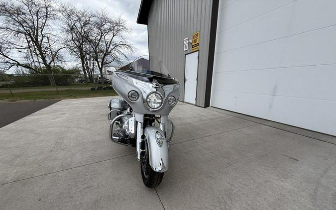 2017 Indian Motorcycle® Chieftain® Wildfire Red Over Thunder Black
