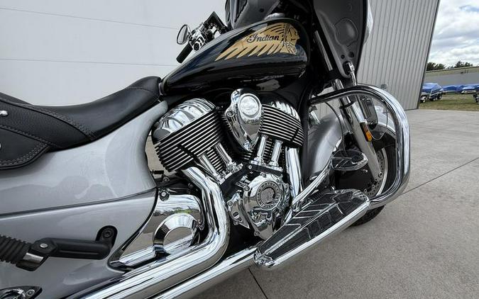 2017 Indian Motorcycle® Chieftain® Wildfire Red Over Thunder Black
