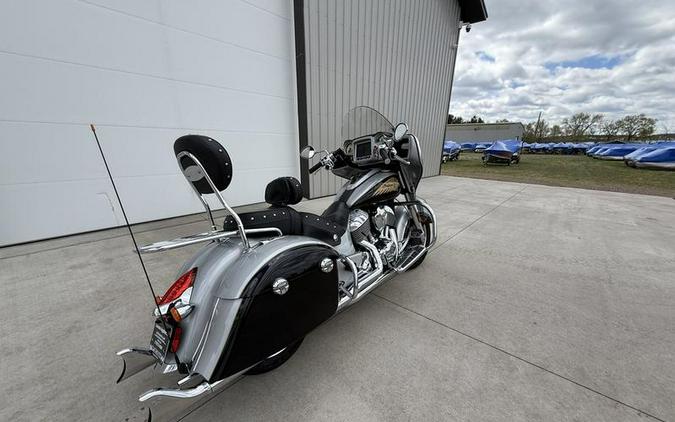 2017 Indian Motorcycle® Chieftain® Wildfire Red Over Thunder Black