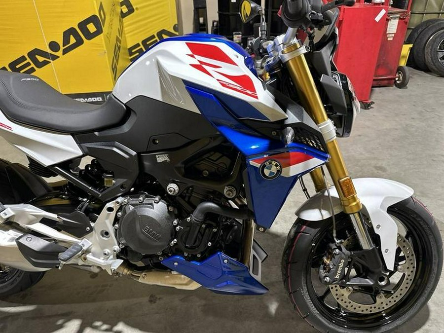 2024 BMW F 900 R Sport