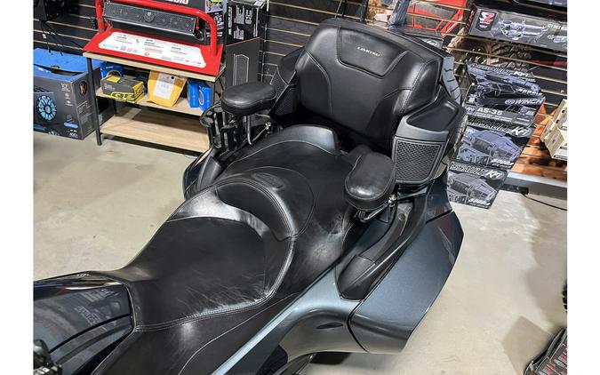 2019 Can-Am Spyder® RT Limited SE6 - Dark Edition
